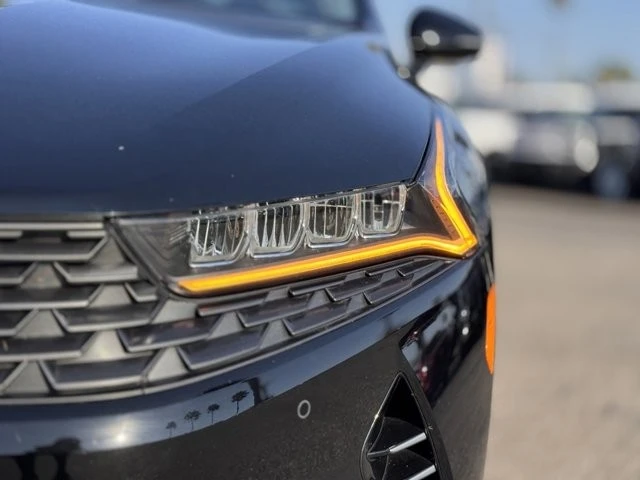 2022 Kia Optima/K5 - Image 8 of 12