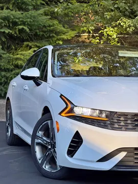 2022 Kia K5 EX