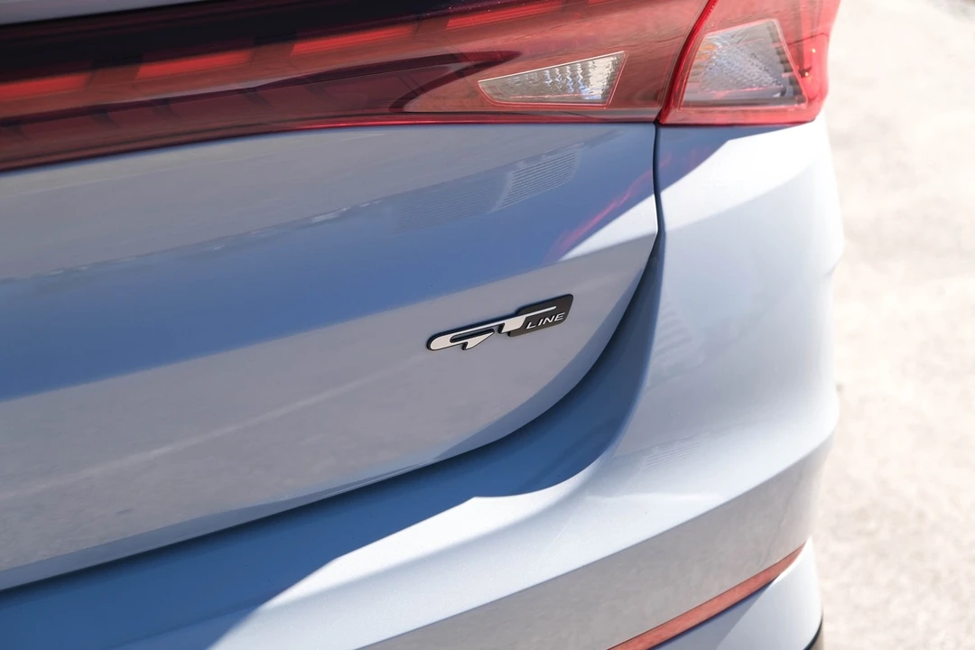 2022 Kia Optima/K5 - Image 13 of 21
