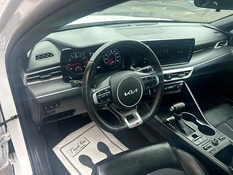 2022 Kia Optima/K5 - Image 6 of 12