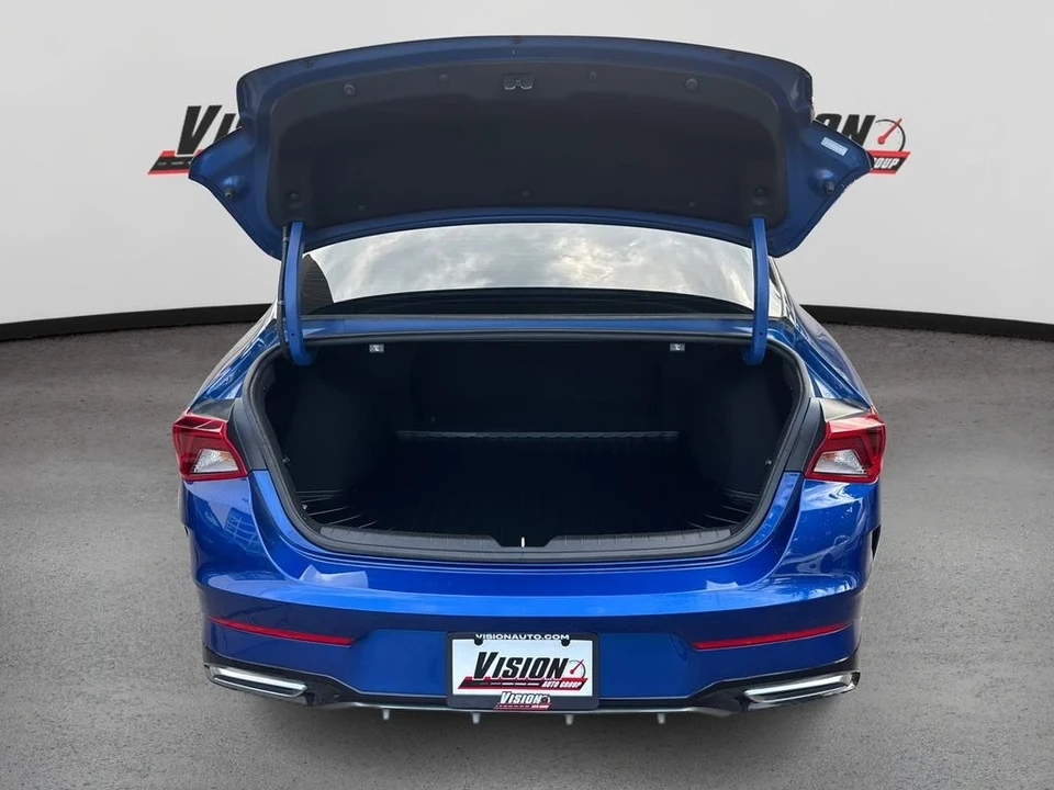 2022 Kia Optima/K5 - Image 11 of 12