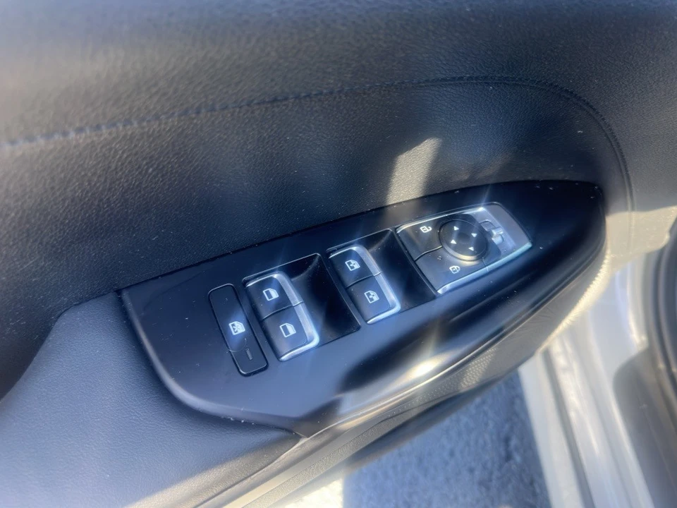 2022 Kia Optima/K5 - Image 4 of 12