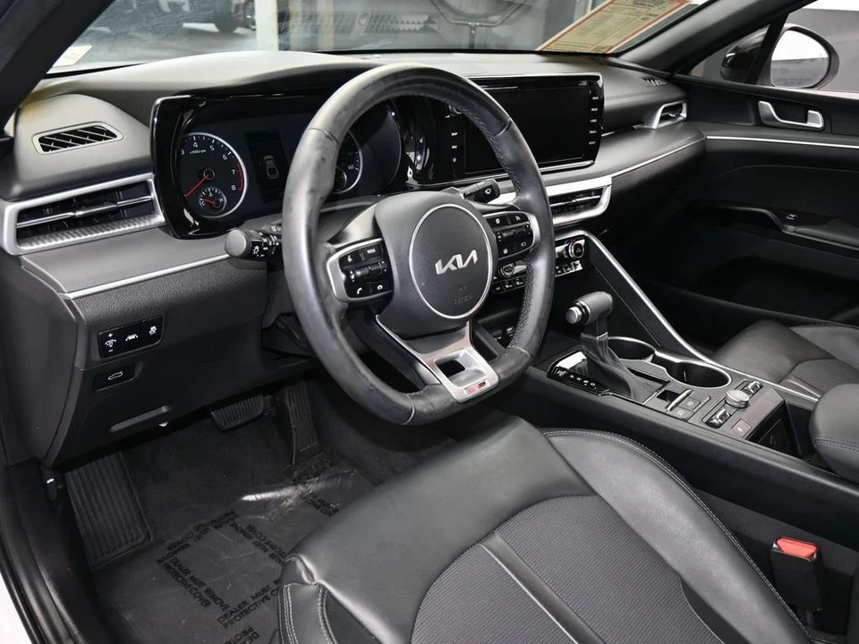 2022 Kia Optima/K5 - Image 10 of 12