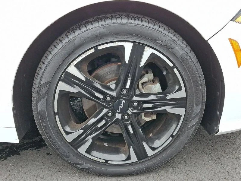 2022 Kia Optima/K5 - Image 8 of 12