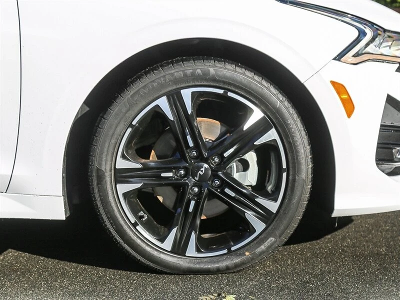 2022 Kia Optima/K5 - Image 12 of 21