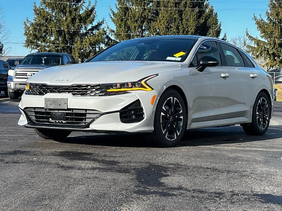 2022 Kia Optima/K5 - Image 9 of 12