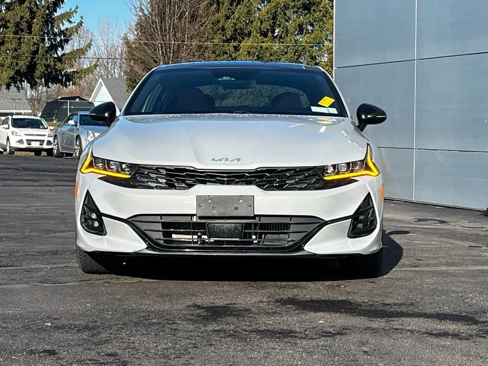 2022 Kia Optima/K5 - Image 10 of 12