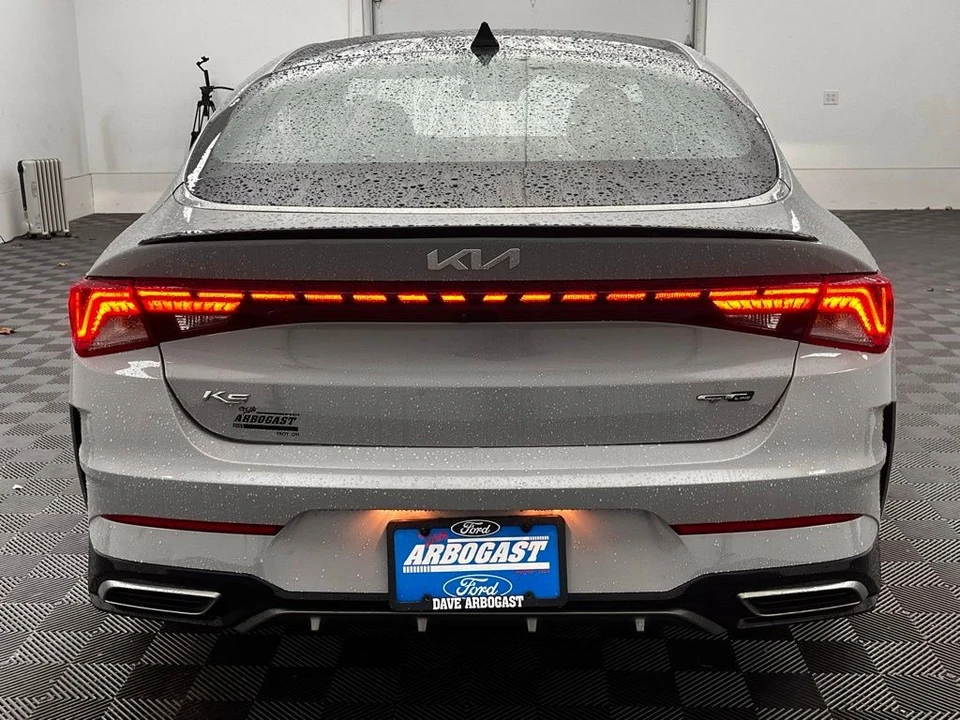 2022 Kia Optima/K5 - Image 10 of 12
