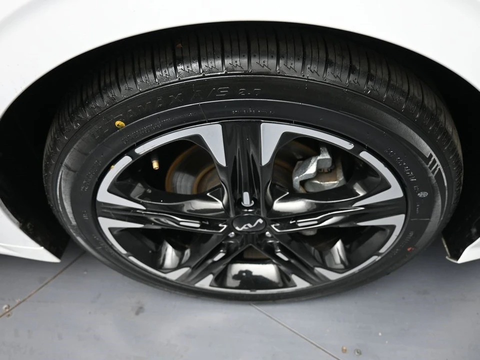 2022 Kia Optima/K5 - Image 13 of 21