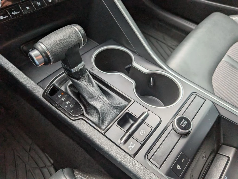 2022 Kia Optima/K5 - Image 19 of 21