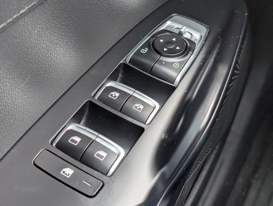 2022 Kia Optima/K5 - Image 10 of 21