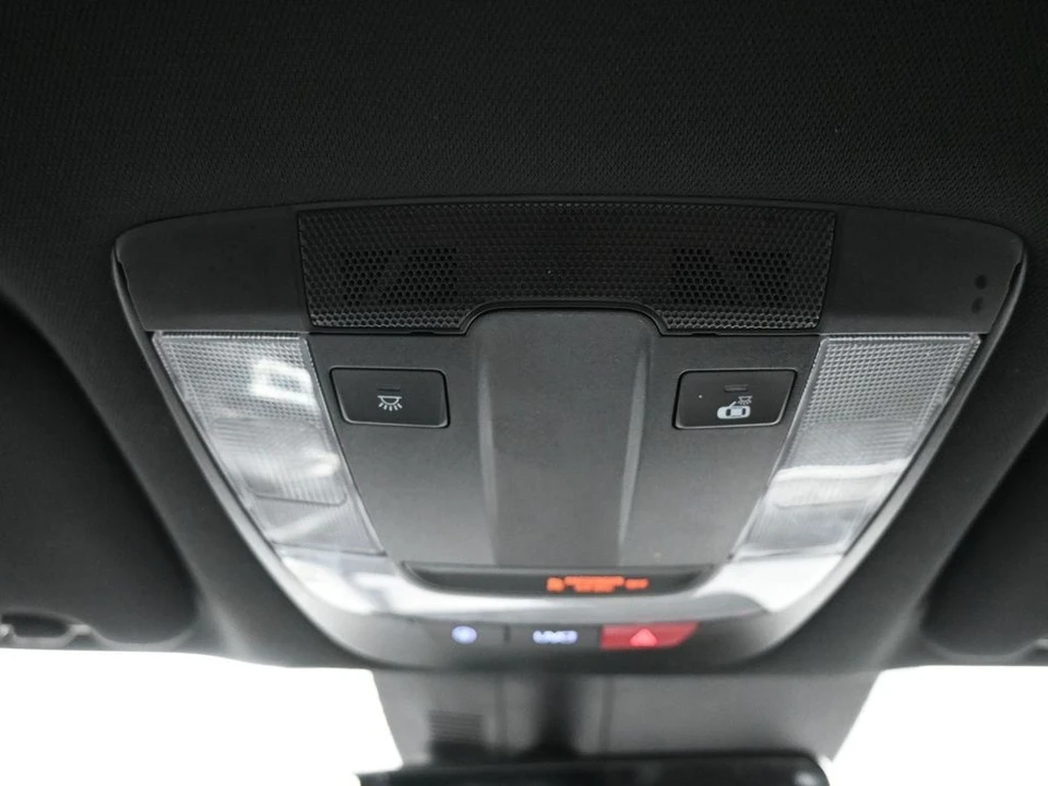 2022 Kia Optima/K5 - Image 17 of 21