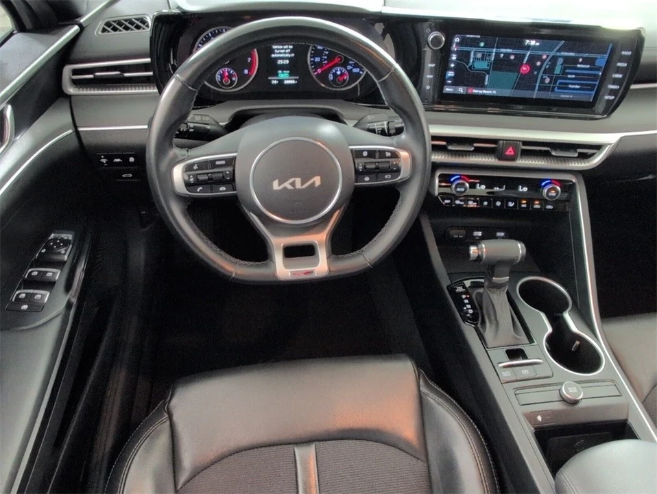 2022 Kia Optima/K5 - Image 8 of 12