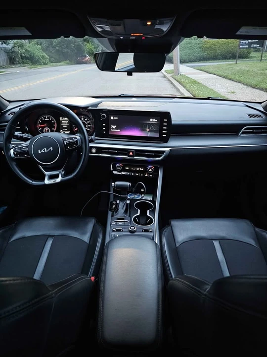 2022 Kia Optima/K5 - Image 10 of 14