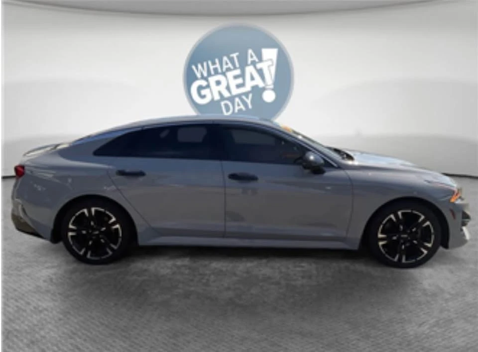 2022 Kia Optima/K5 - Image 2 of 16