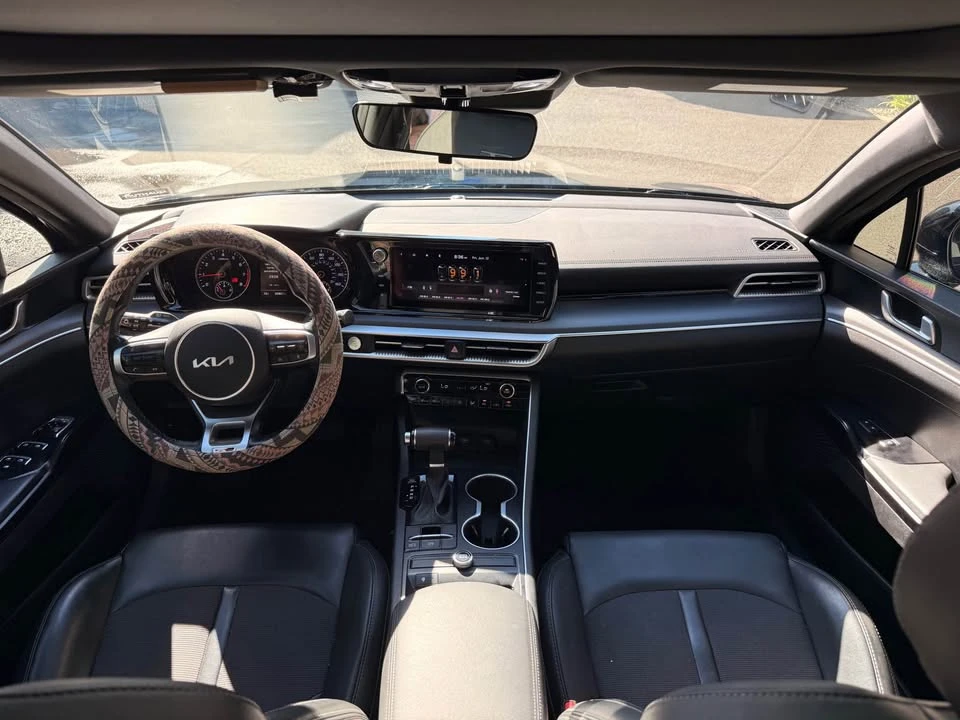 2022 Kia Optima/K5 - Image 9 of 13
