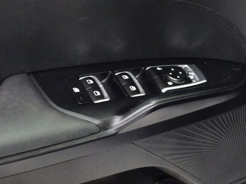 2022 Kia Optima/K5 - Image 11 of 17