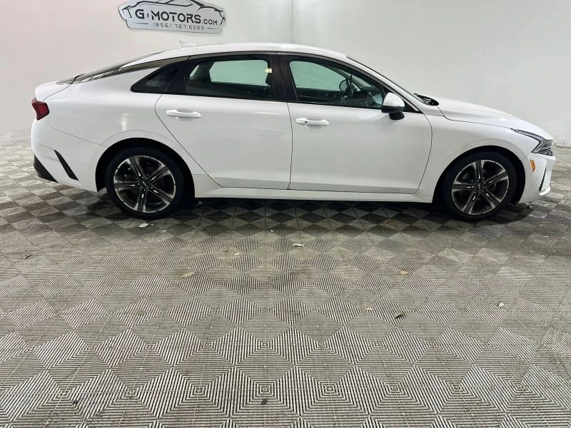 2022 Kia Optima/K5 - Image 8 of 12