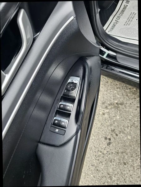 2022 Kia Optima/K5 - Image 10 of 12