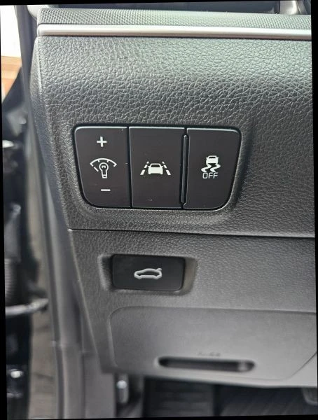2022 Kia Optima/K5 - Image 8 of 12