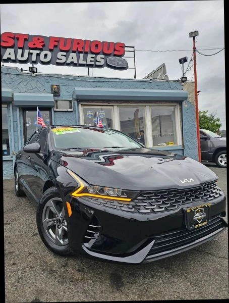 2022 Kia Optima/K5 - Image 6 of 12