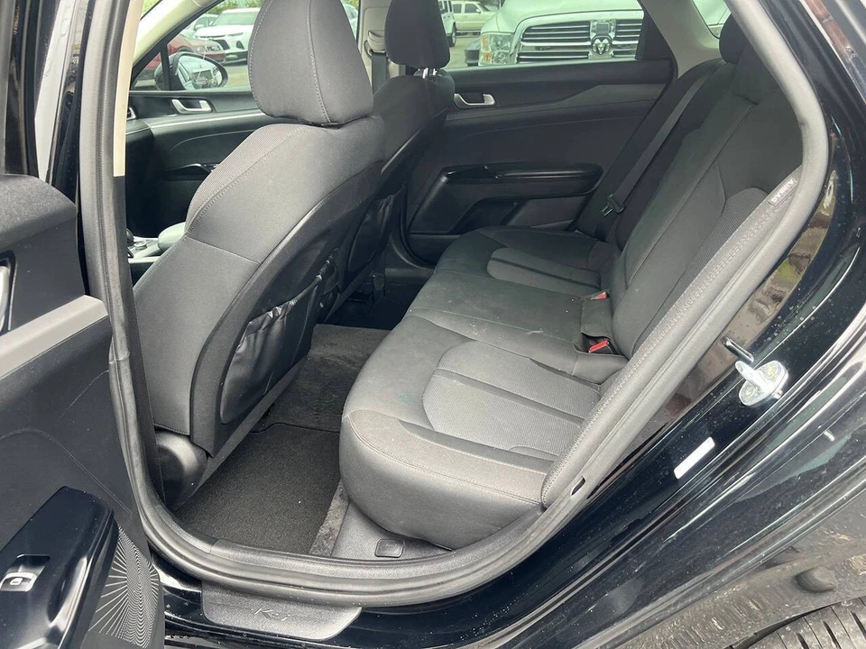 2022 Kia Optima/K5 - Image 9 of 12