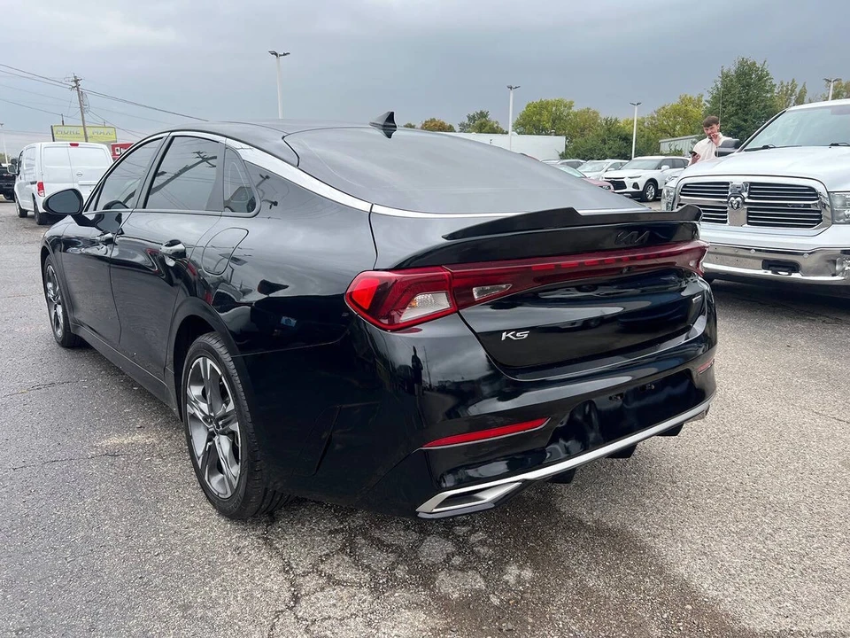 2022 Kia Optima/K5 - Image 10 of 12