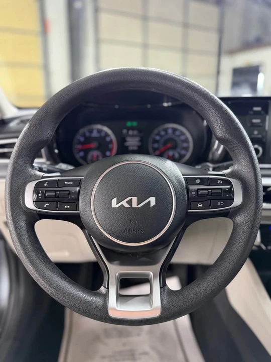 2022 Kia Optima/K5 - Image 15 of 21