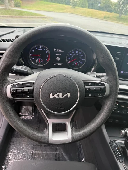 2022 Kia Optima/K5 - Image 17 of 18