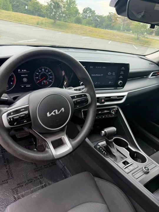2022 Kia Optima/K5 - Image 16 of 18