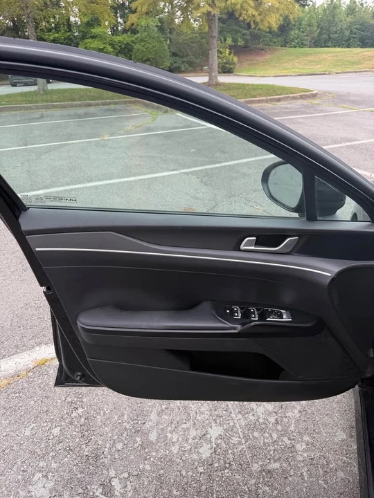 2022 Kia Optima/K5 - Image 15 of 18