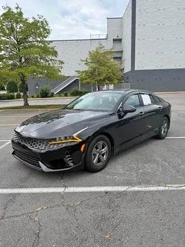 2022 Kia K5 LXS Sedan 4D