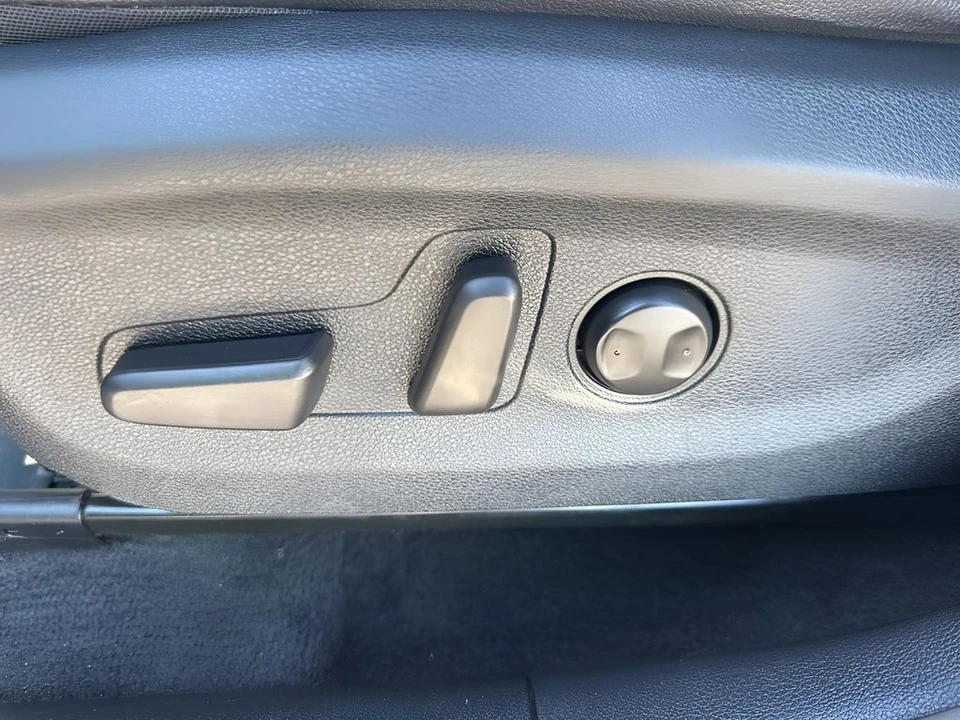 2022 Kia Niro - Image 10 of 12