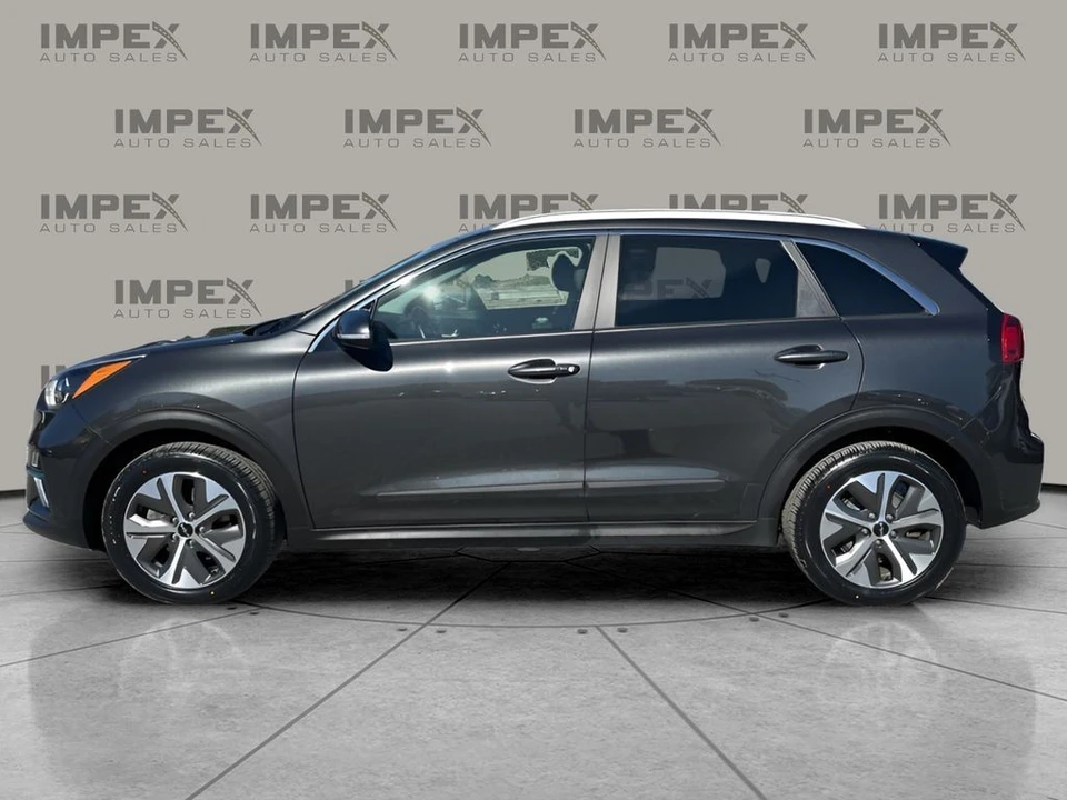 2022 Kia Niro - Image 2 of 12