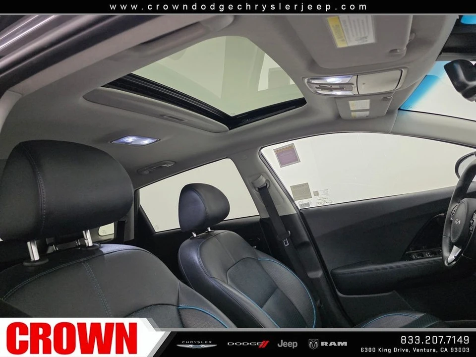 2022 Kia Niro - Image 11 of 31