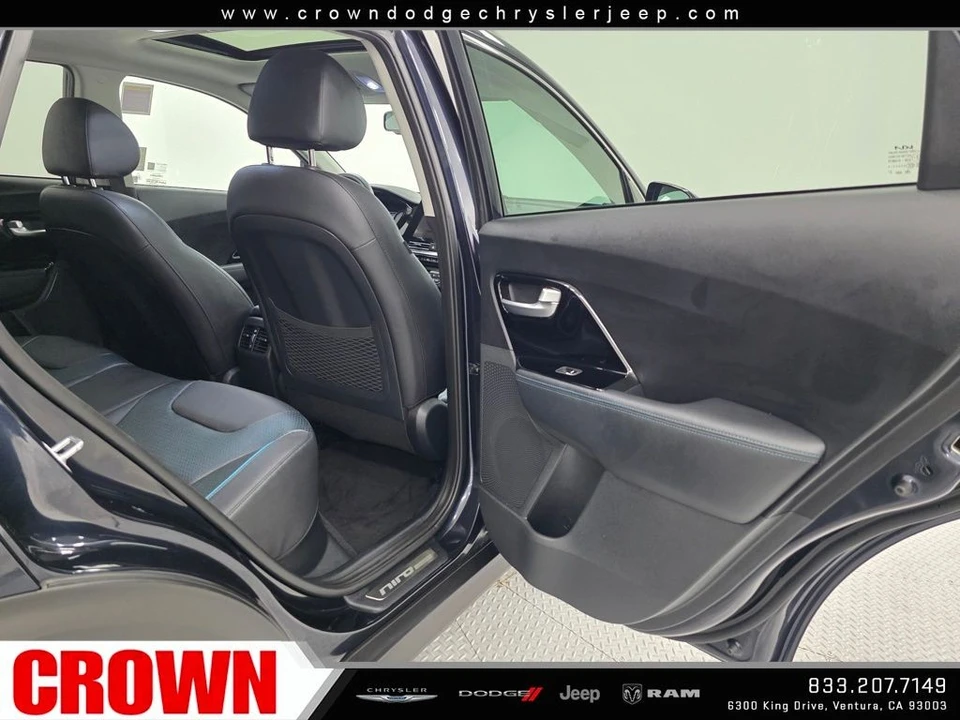 2022 Kia Niro - Image 17 of 31