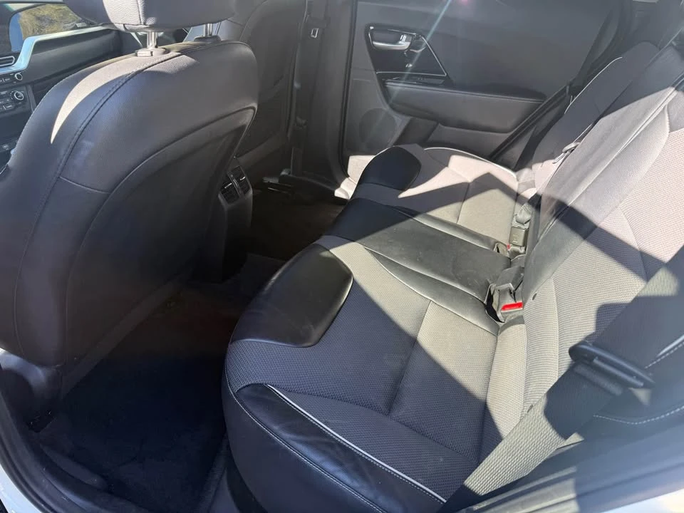 2022 Kia Niro - Image 5 of 8