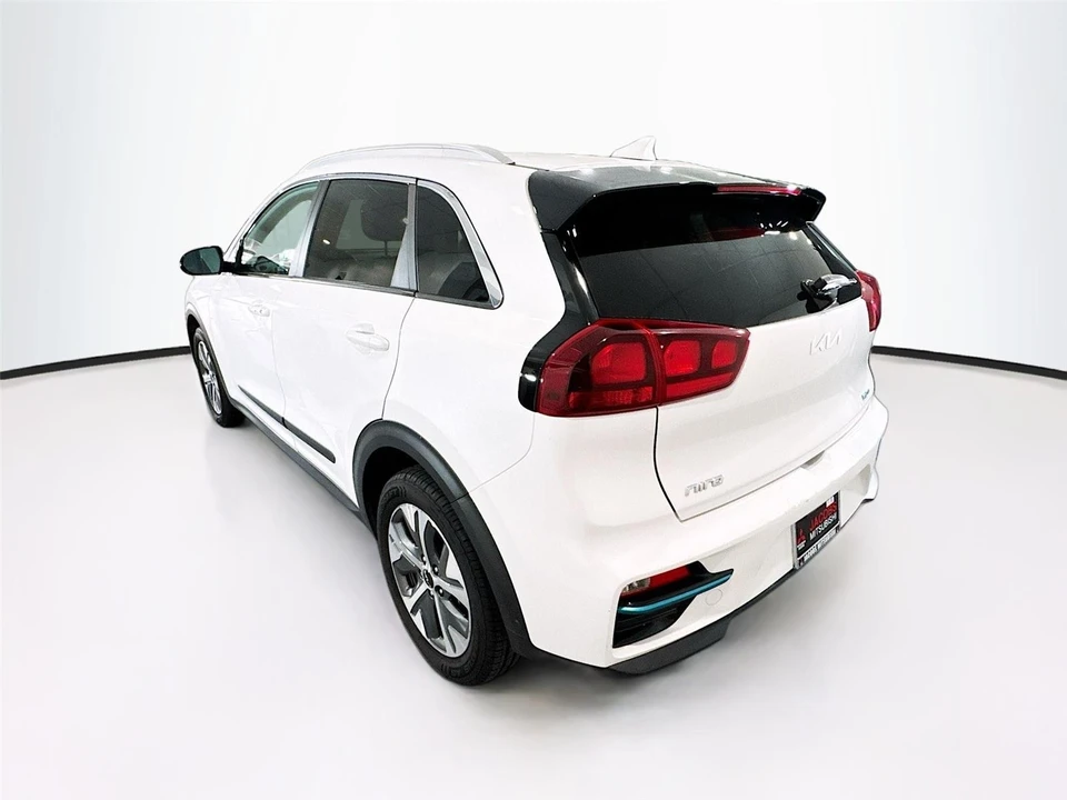 2022 Kia Niro - Image 3 of 16