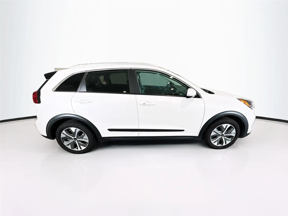 2022 Kia Niro - Image 6 of 16