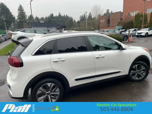 2022 Kia Niro - Image 13 of 21