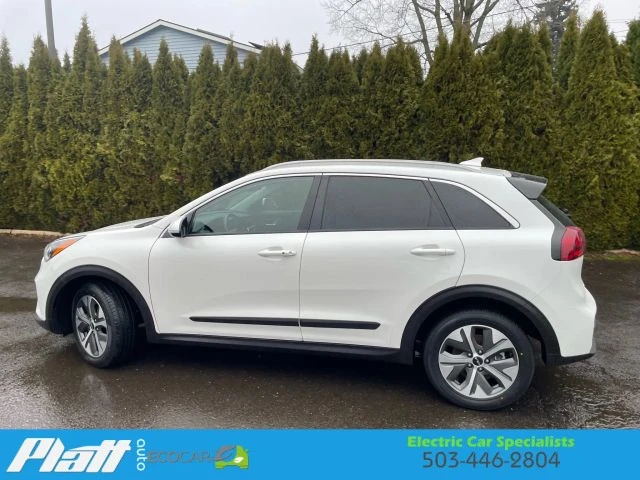 2022 Kia Niro - Image 6 of 12