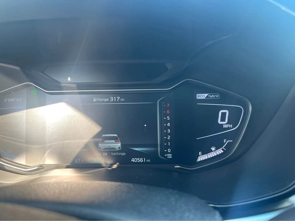 2022 Kia Niro - Image 9 of 11