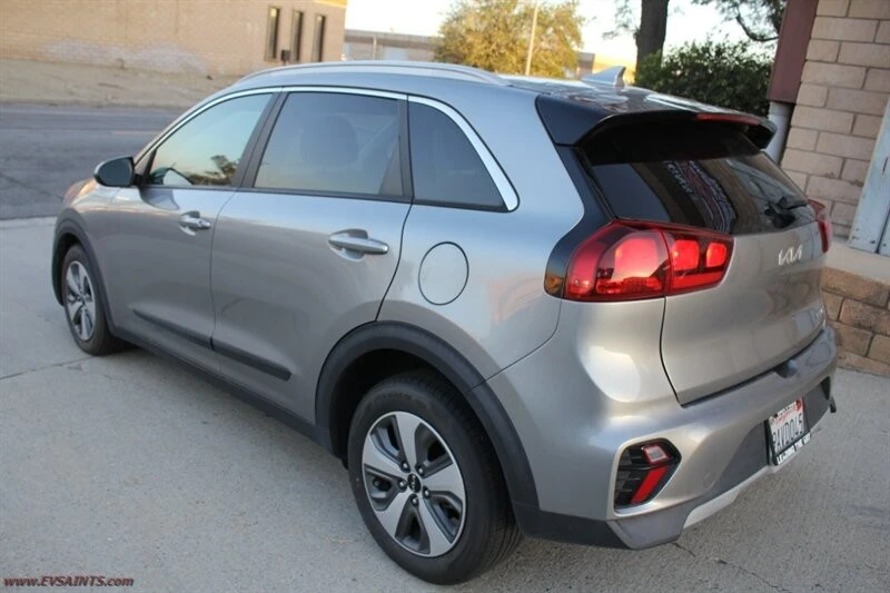 2022 Kia Niro - Image 3 of 21