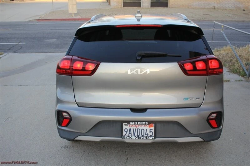 2022 Kia Niro - Image 4 of 21