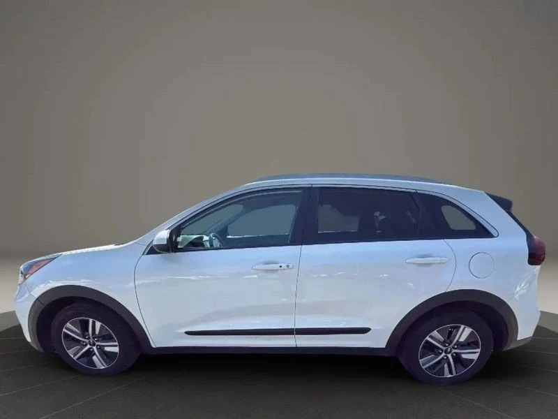 2022 Kia Niro - Image 8 of 12