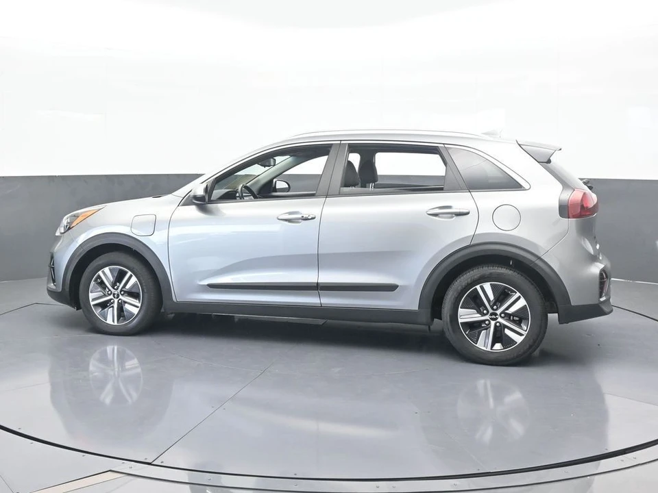 2022 Kia Niro - Image 3 of 12