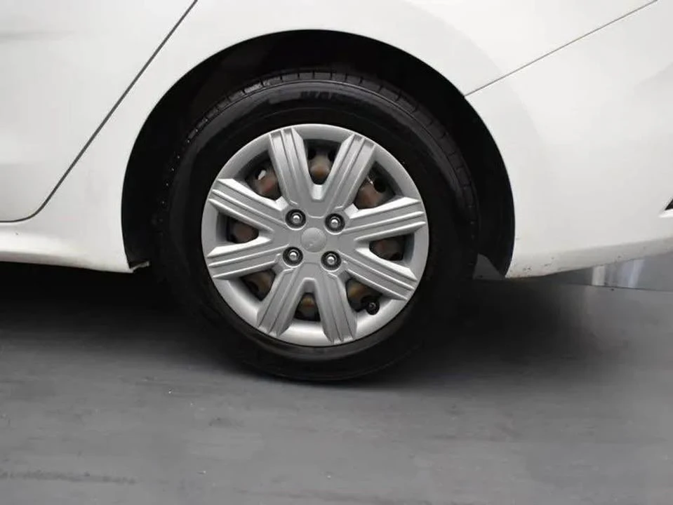 2022 Kia Rio - Image 15 of 15