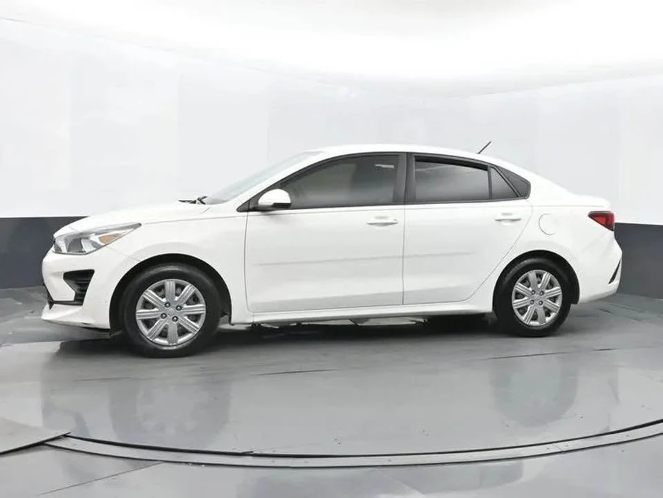 2022 Kia Rio - Image 5 of 15
