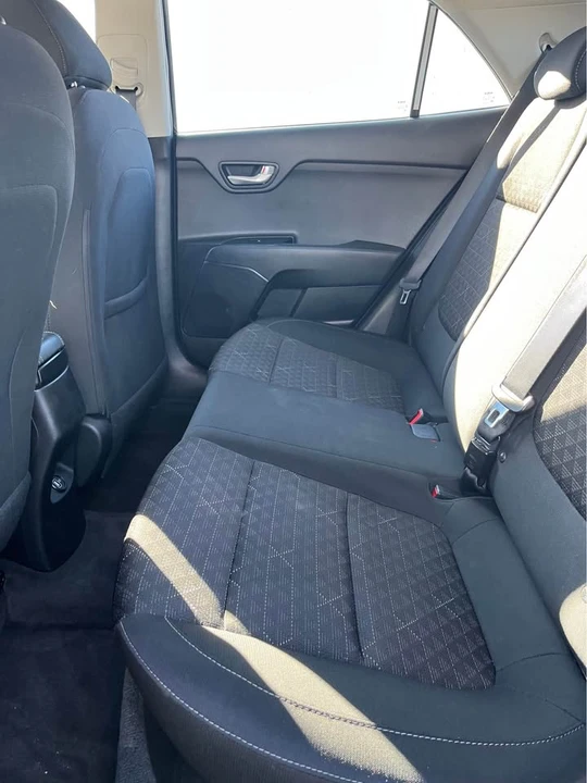 2022 Kia Rio - Image 5 of 11