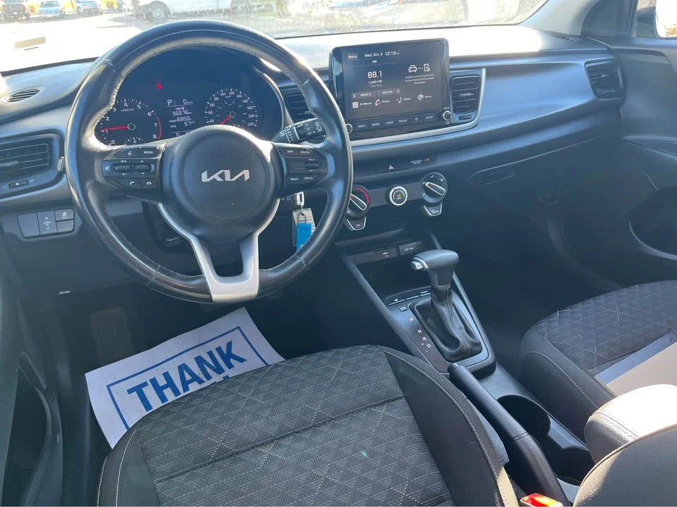 2022 Kia Rio - Image 7 of 11
